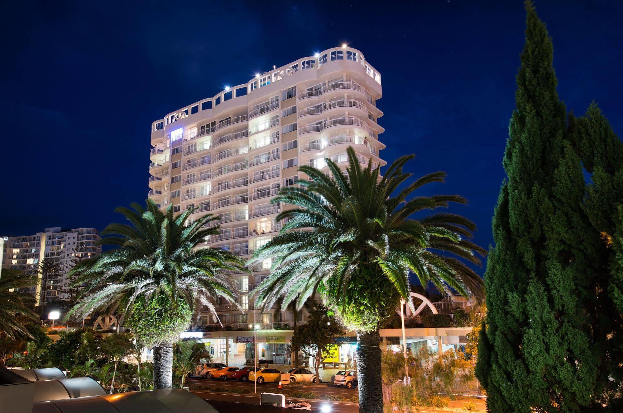 Beachcomber International Resort Coolangatta Buitenkant foto