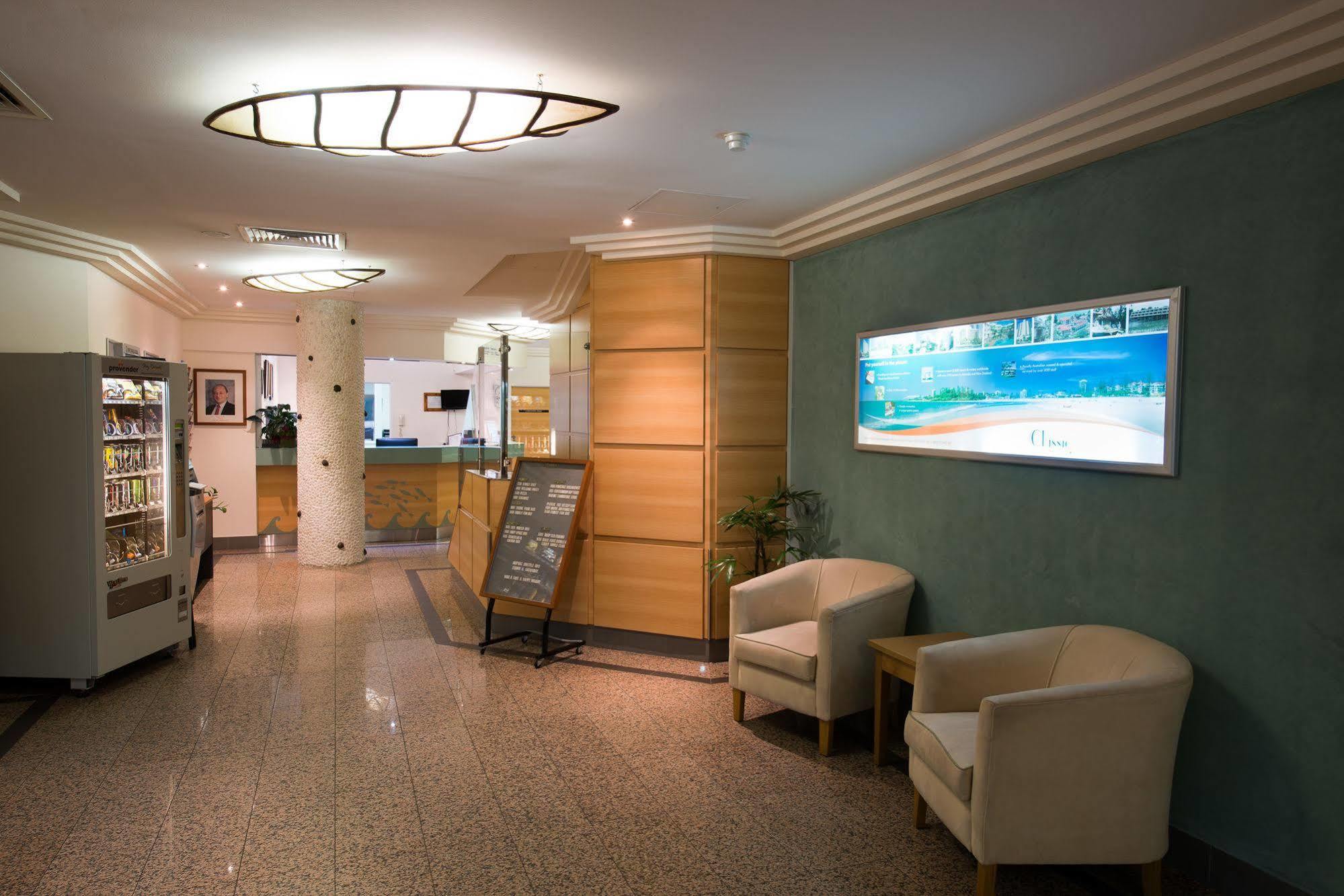 Beachcomber International Resort Coolangatta Buitenkant foto